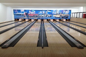 bowling2-300x200